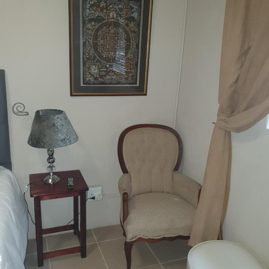 Garden Corner Guesthouse Beaufort West Exterior foto